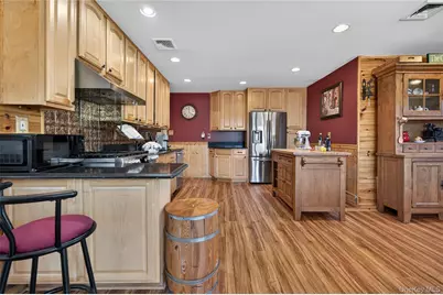 350 Pin Oak Lane, Westbury, NY 11590 - Photo 14