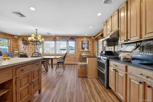 350 Pin Oak Ln, Westbury, NY 11590 - Photo 16