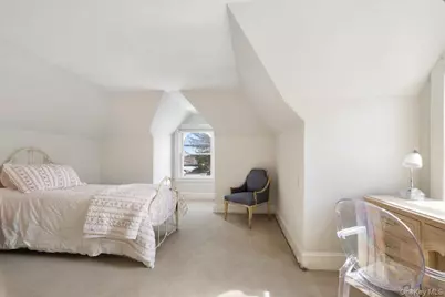 1224 Knickerbocker Avenue, Mamaroneck, NY 10543 - Photo 22