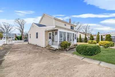 777 Johnson Avenue, Ronkonkoma, NY 11779 - Photo 32