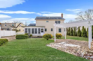 777 Johnson Ave, Ronkonkoma, NY 11779 - Photo 36