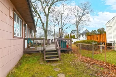 175 Woods Road, North Babylon, NY 11703 - Photo 8