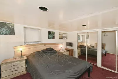 175 Woods Road, North Babylon, NY 11703 - Photo 28