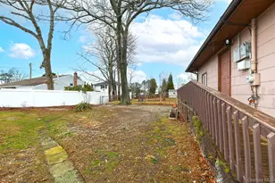175 Woods Rd, North Babylon, NY 11703 - Photo 6