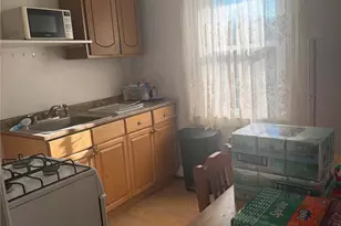 170-45 83rd Ave, Jamaica, NY 11432 - Photo 14