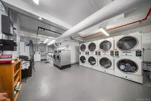 224-24 Union Tpke, Oakland Gardens, NY 11364 - Photo 14