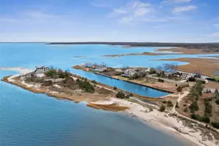 112 Pine Ave, Flanders, NY 11901 - Photo 4