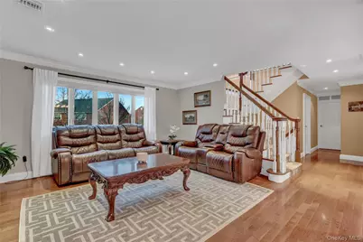 11 Fishermans Drive, Port Washington, NY 11050 - Photo 6