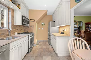 47-52 245th St, Douglaston, NY 11362 - Photo 14