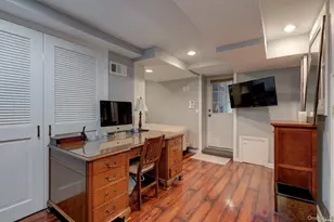 246 Park Ave, Manhasset, NY 11030 - Photo 28