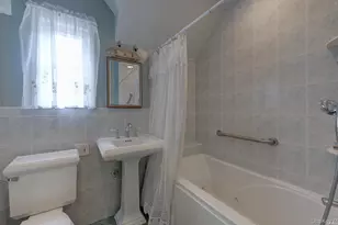 246 Park Ave, Manhasset, NY 11030 - Photo 26