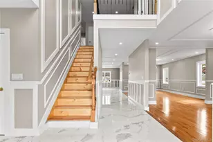 311 Lyon St, Valley Stream, NY 11580 - Photo 4