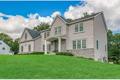 14 Klingher Court, Pomona, NY 10970 - Photo 4