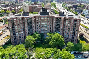 6120 Grand Central Pkwy, Forest Hills, NY 11375 - Photo 4