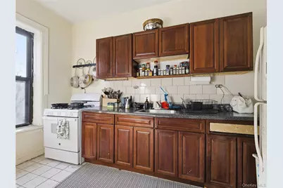 372 Parkside Avenue, Brooklyn, NY 11226 - Photo 28