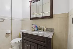 372 Parkside Ave, Brooklyn, NY 11226 - Photo 16