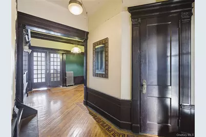 372 Parkside Avenue, Brooklyn, NY 11226 - Photo 24