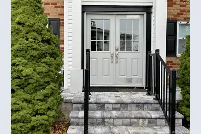 260 Waverly Avenue #15, Patchogue, NY 11772 - Photo 4