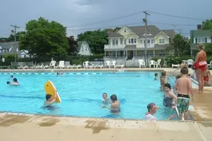 260 Waverly Ave, Patchogue, NY 11772 - Photo 24