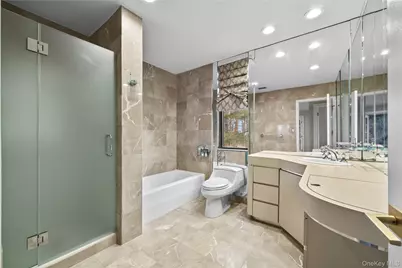 1 Yale Drive, Manhasset, NY 11030 - Photo 20