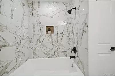 366 Overlook Road, Pleasant Valley, NY 12569 - Photo 24