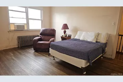 8415 25th Avenue, East Elmhurst, NY 11370 - Photo 14