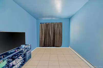 78 Eleanor Avenue, Mastic, NY 11950 - Photo 18