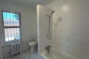 218-17 109th Ave, Queens Village, NY 11429 - Photo 32