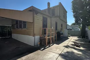 218-17 109th Ave, Queens Village, NY 11429 - Photo 26