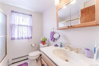 14 Cypress Street, Farmingdale, NY 11735 - Photo 12