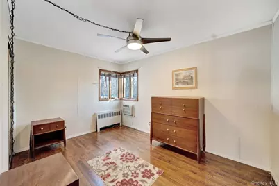 254 N Richmond Avenue, Massapequa, NY 11758 - Photo 14