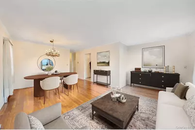 254 N Richmond Avenue, Massapequa, NY 11758 - Photo 8