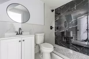 46-34 211th St, Bayside, NY 11361 - Photo 12