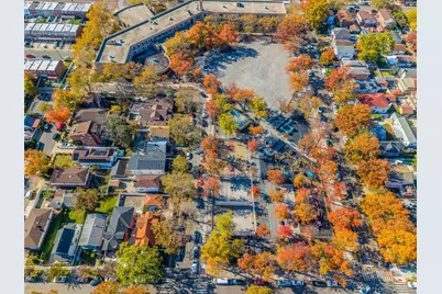 4634 211th Street, Bayside, NY 11361 - Photo 32