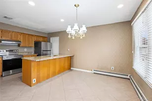 6 Hillview Ct, Commack, NY 11725 - Photo 30