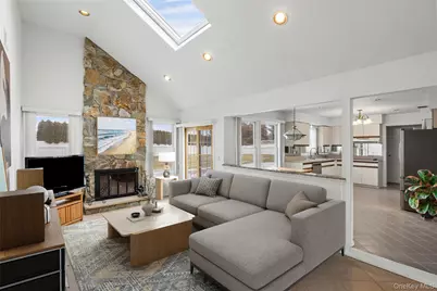 6 Hillview Court, Commack, NY 11725 - Photo 14