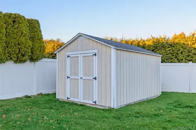 6 Hillview Court, Commack, NY 11725 - Photo 42