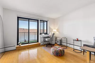 1085 Warburton Ave #304, Yonkers, NY 10701 - Photo 4