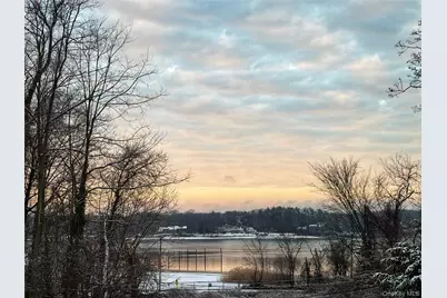 7 Landing Road, Huntington, NY 11743 - Photo 38