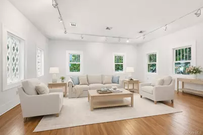 7 Landing Road, Huntington, NY 11743 - Photo 8