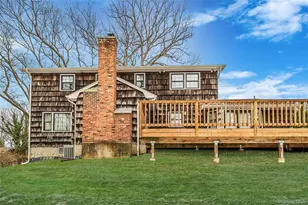 10 Penelope Dr, East Setauket, NY 11733 - Photo 30