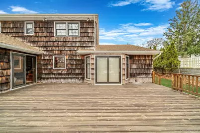 10 Penelope Drive, East Setauket, NY 11733 - Photo 28