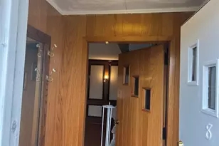 8 Gables Rd, Hicksville, NY 11801 - Photo 4