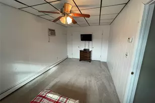 413 37th St, Lindenhurst, NY 11757 - Photo 10