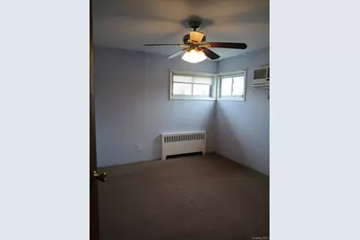 413 37th Street, Lindenhurst, NY 11757 - Photo 12