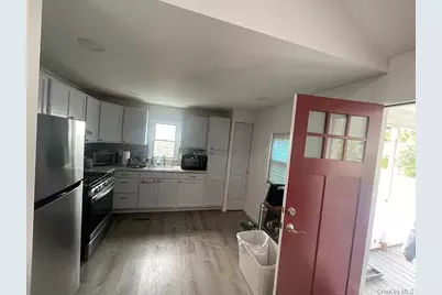 8 Hideaway Lane #4, Marlboro, NY 12542 - Photo 2