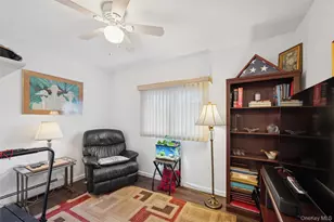 14 March Ln, Westbury, NY 11590 - Photo 18