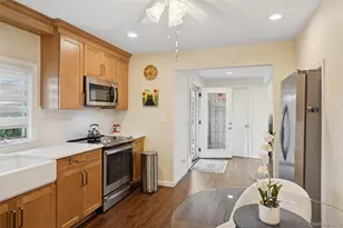 14 March Ln, Westbury, NY 11590 - Photo 6