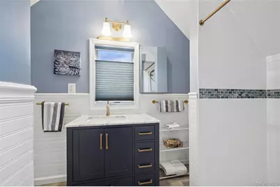 14 March Lane, Westbury, NY 11590 - Photo 20