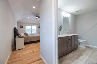 9 Shaw Lane, East Moriches, NY 11940 - Photo 30